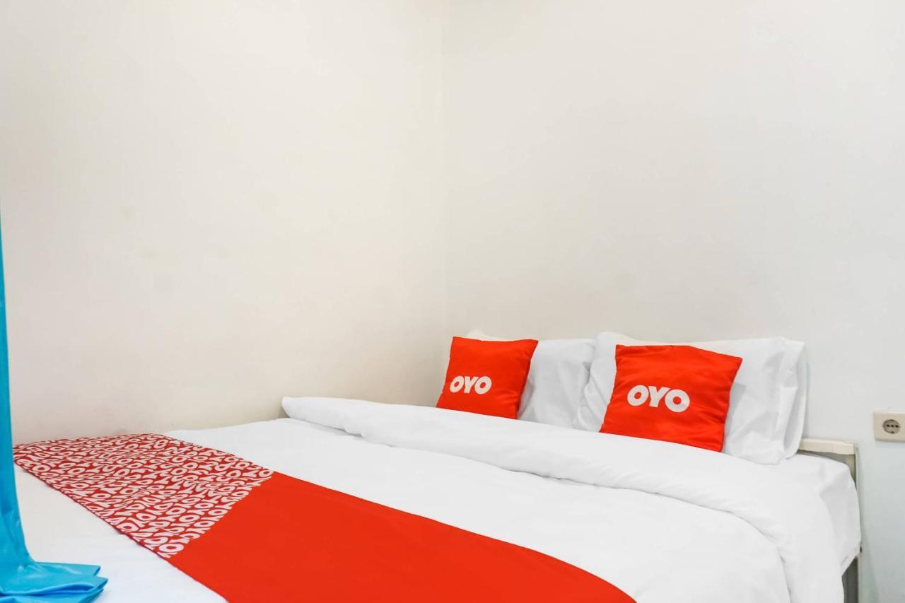 ホテル Super Oyo 91074 Stariez Senen Syariah ジャカルタ エクステリア 写真