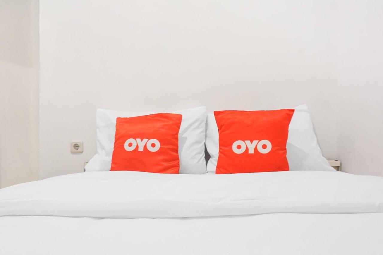 ホテル Super Oyo 91074 Stariez Senen Syariah ジャカルタ エクステリア 写真